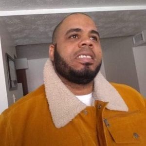 Meet your Posher, Luis